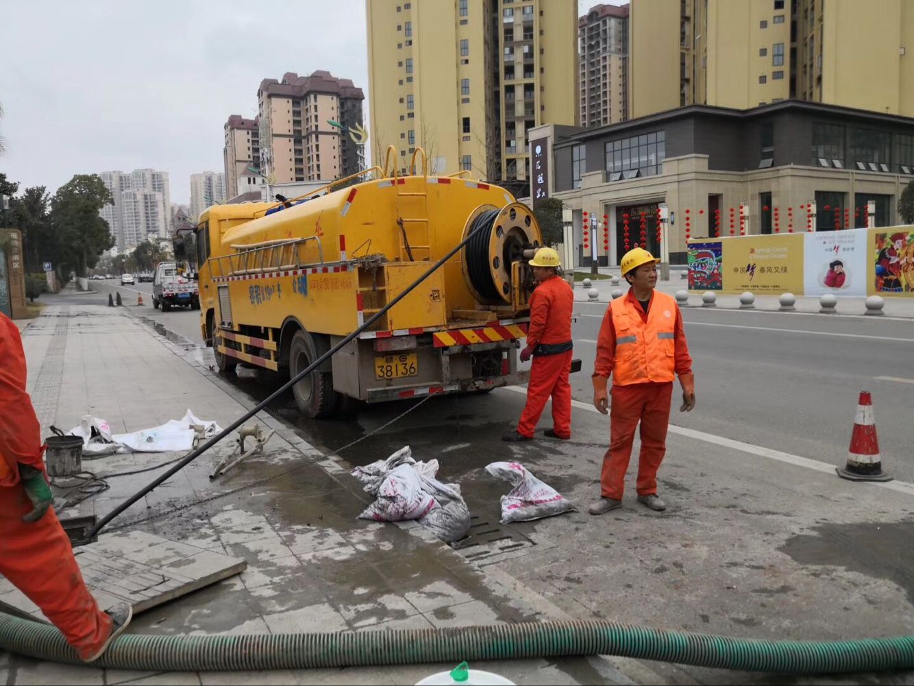 日土排污管道清淤-管道清洗